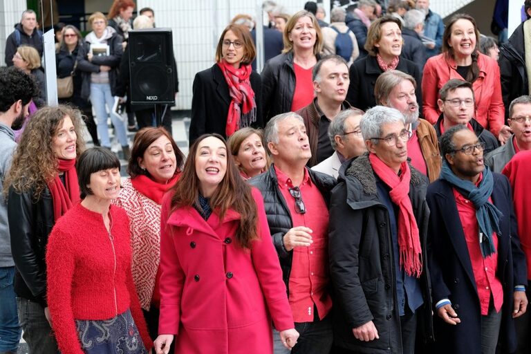 Le groupe vocal Les Démons du Bémol à Cergy